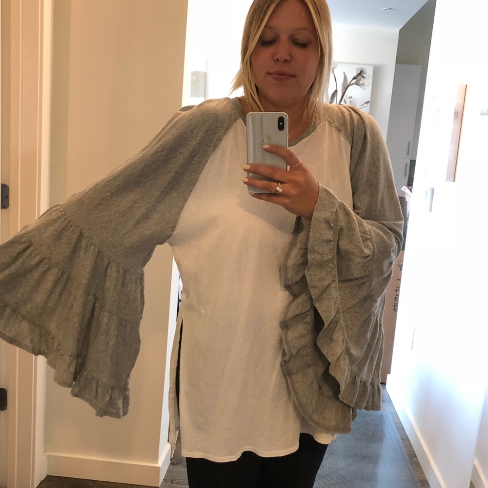 NWT Free People Ruffle Sleeve Baseball Tee Size L